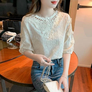 SUNDAY2020 เสื้อลูกไม้มาแรง ออกงาน ผ้าแฟชั่นลายฉลุ ตกแต่งคอเสื้อลายลูกไม้ 🌼 สไตล์ฉลุสวยงาม สวยดูดีมีสไตล์ ละมุนมากแม่