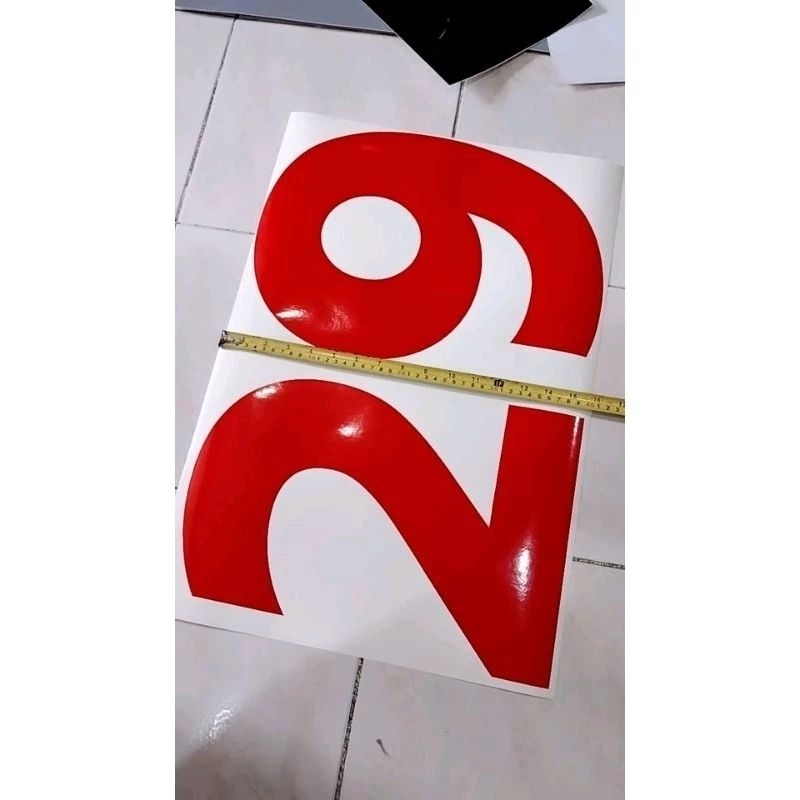 สติ๊กเกอร์ PVC สูง 40 cm จำนวน 2 ตัว