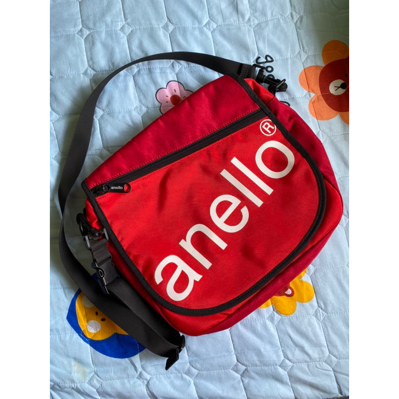 Ferncatt กระเป๋าสะพายไหล่ Anello Regular Slantinng Shoulder Bag สีแดง