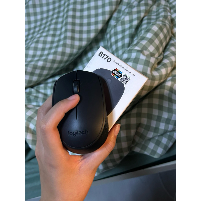 Logitech B170 Wireless Mouse, 2.4 GHz with USB Nano Receiver - Black