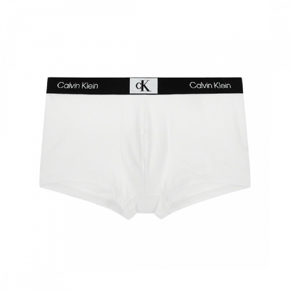 Calvin Klein กางเกงในชาย 1996 Micro ทรง Low Rise Trunk  สีขาว