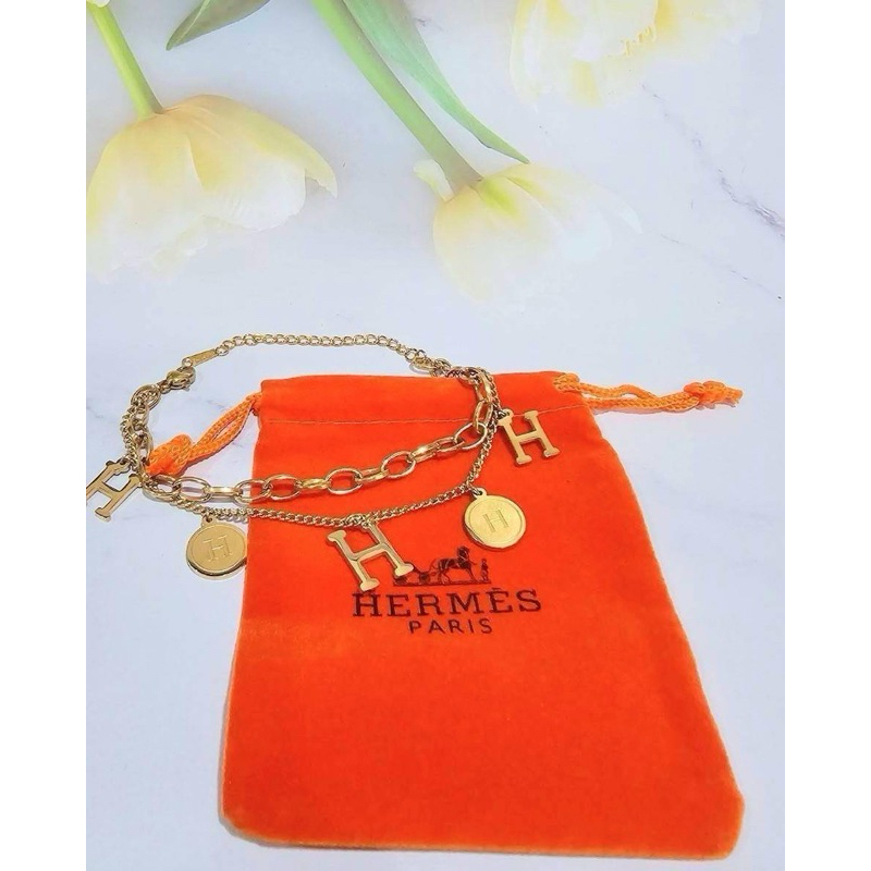 สร้อยข้อมือ H สองเลเยอร์ งานสแตนเลสแท้ งานเป๊ะ ปั๊มทุกจุด งานออริ 1:1 ❌สินค้าถ่ายจากงานจริง❌ ❌ร้านนี้ส่งไว❌