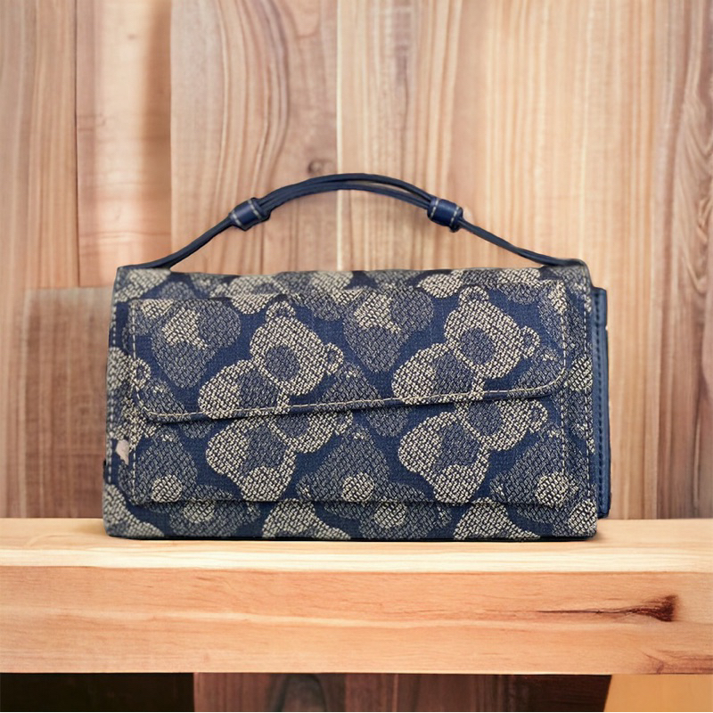 Henneybear - Hw069 ลาย Shadowbear กระเป๋ารุ่น 2in1 สายโซ่คอสบอดี้ กระเป๋าสะพายข้าง รุ่นขายดี COD