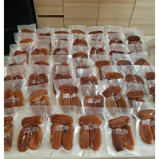 !! ราคาส่ง !! ** 1 คำสั่งซื้อไม่เกิน 100 แพคค่ะ. ‼️ กล้วยตากบ้านสวนชูสมัย. กล้วยตากหวานธรรมชาติ. ไม่ใส่น้ำตาล หนึบ อร่อย
