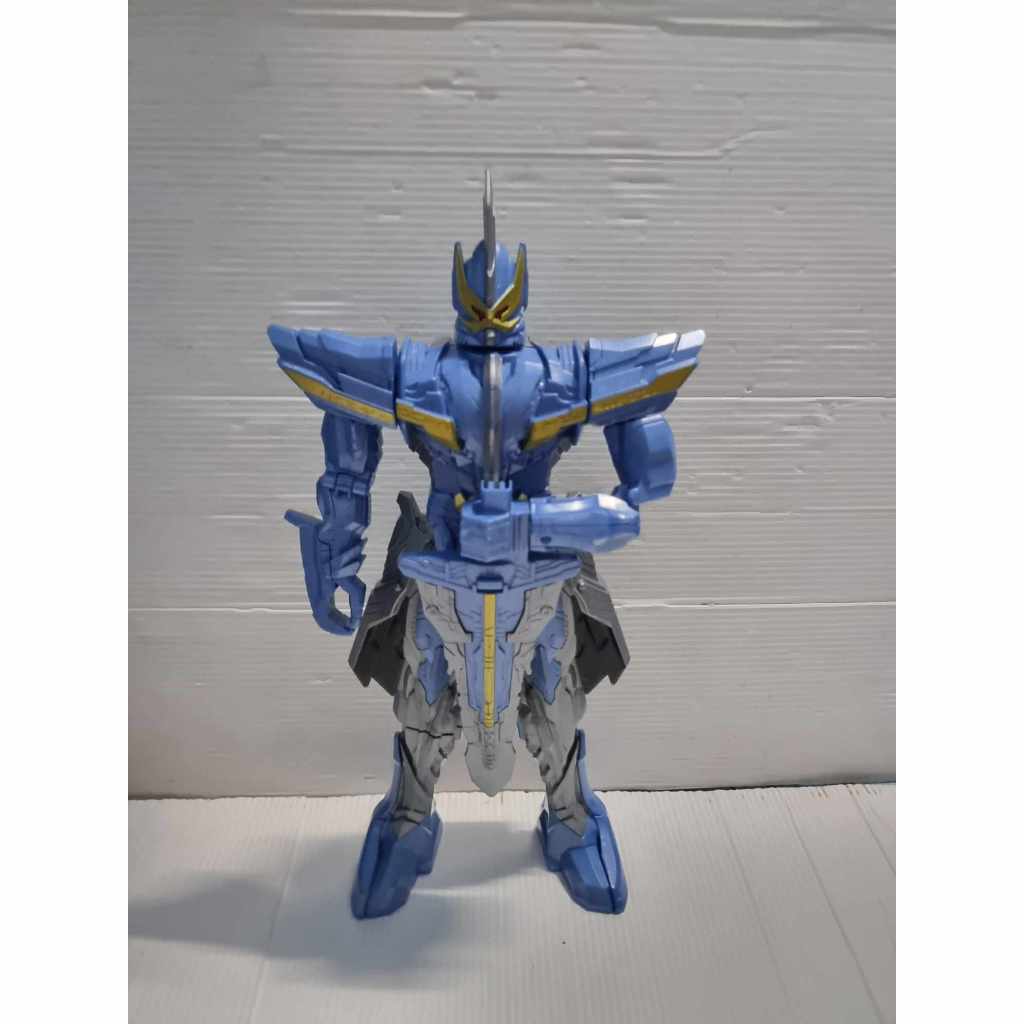 Bandai Kamen Rider Saber DX King Excalibur