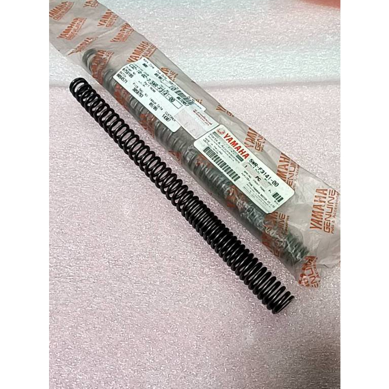 สปริงโช้คหน้าYAMAHA MIO FINO แท้ศูนย์ 5WR-F3141-00(ราคาต่อ1คู่)