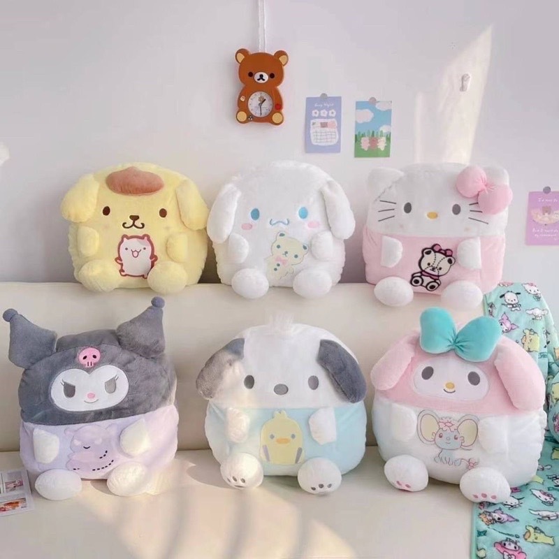 หมอนผ้าห่มตุ๊กตา Sanrio ผ้าห่มมีลาย สอดมือได้ มีผ้าห่ม 3 ฟุต 1 ผืน เนื้อผ้านาโนสุดพิเศษ พร้อมส่ง !!