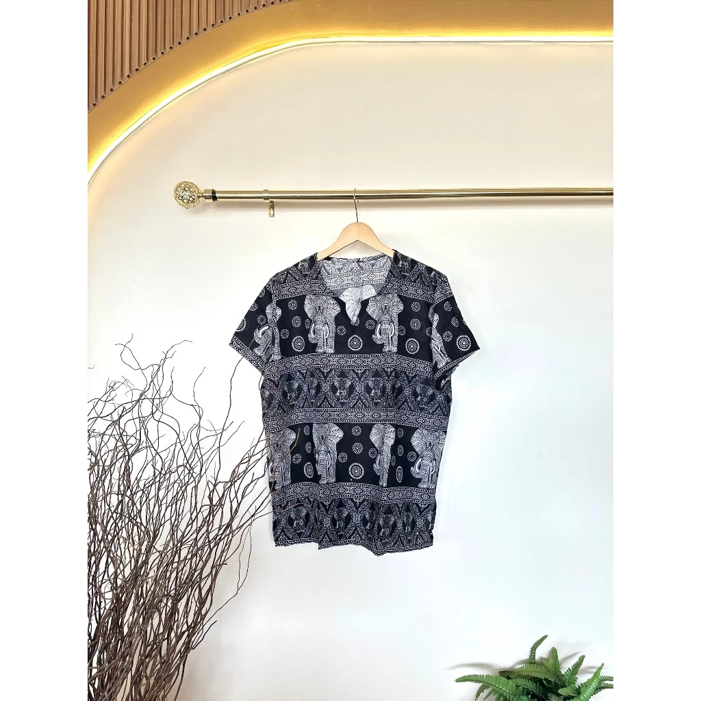 เสื้อลายช้าง คอจังโก้ แขนสั้น อก 48/52 thumbnail 4