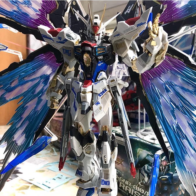 [Daban] 8802 8808 8814 8816 Strike Freedom + Wing of light + New Head , Exia Avalance , Astray Power Red , Astraea T-F