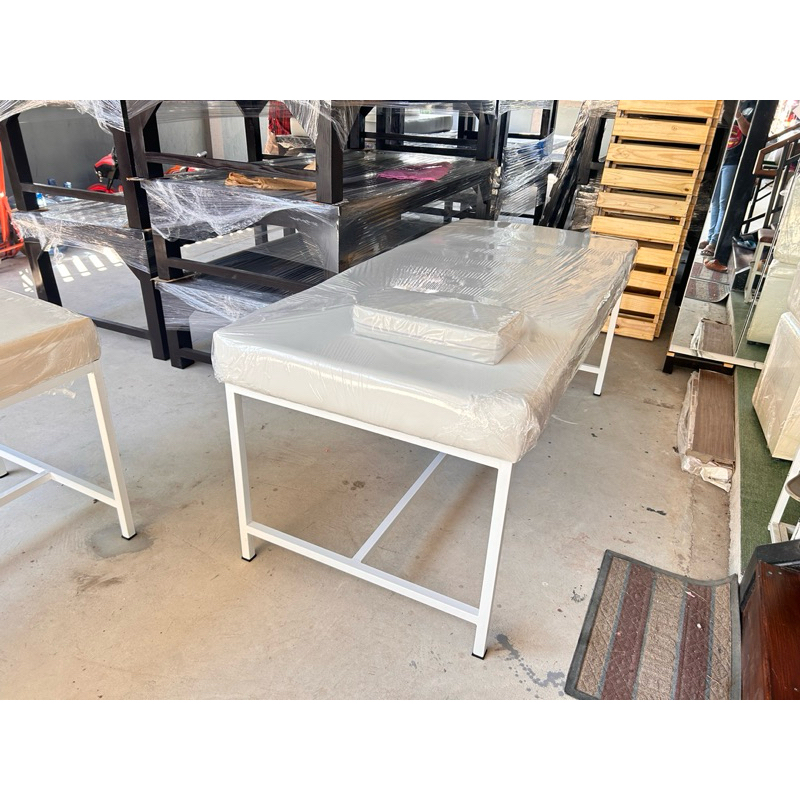 เตียงตรวจโรคทั่วไป (พร้อมหมอน) มาตรฐาน สสจ.ที่ 80x180x72 cm สำหรับคลีนิคความงาม คลีนิคทั่วไป รับน้ำหนักได้ 300 kg