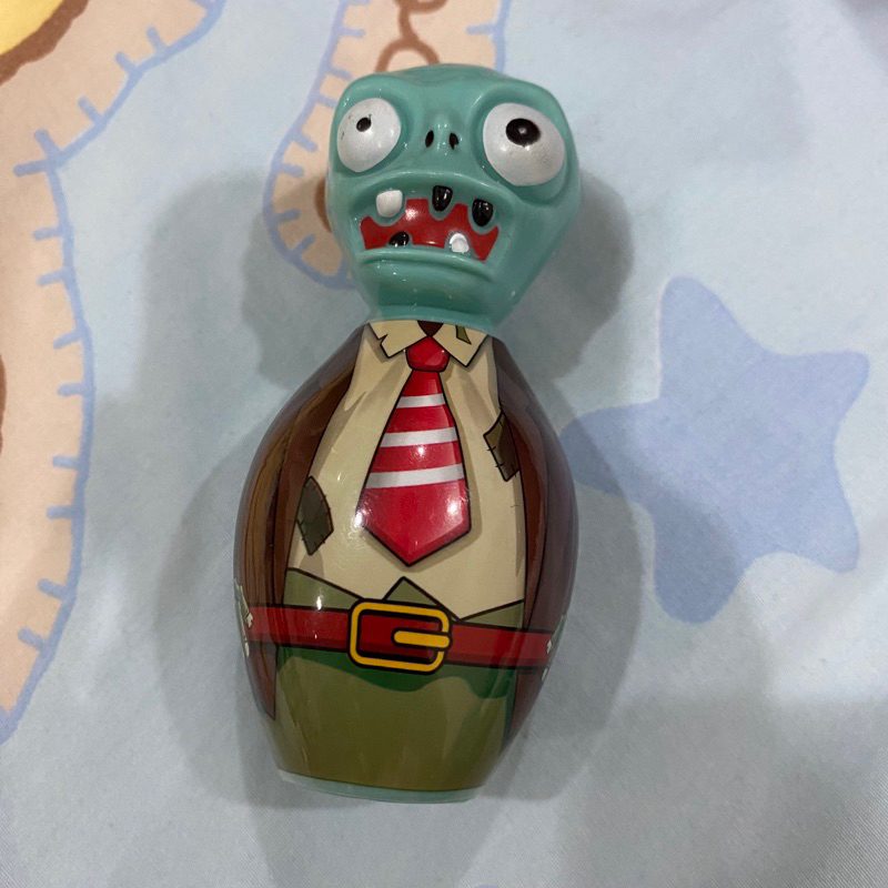 (มือสอง, มือ2) โมเดลของเล่นพลาสติก plant vs zombie