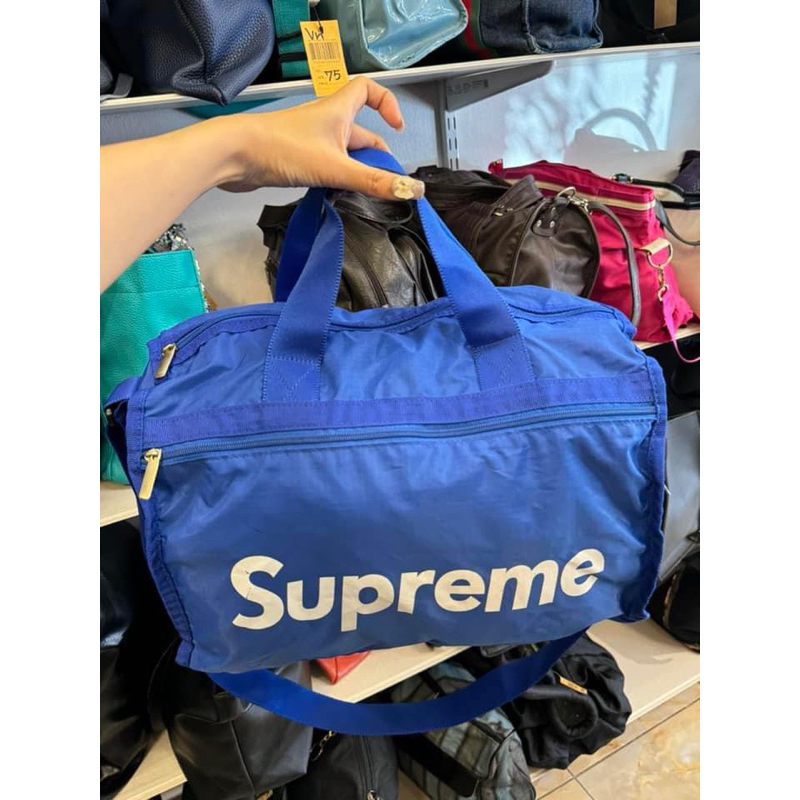 Supreme กระเป๋าใส่สัมภาระ กระเป๋าเดินทาง ของแท้💯 สภาพมือสอง คุณภาพ99%