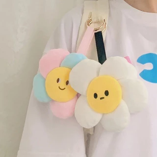 (มีส่งด่วน) tokyosellected(T1993) พร้อมส่ง พวงกุญแจดอกไม้สุดเวอร์วัง จี้ตุ๊กตา