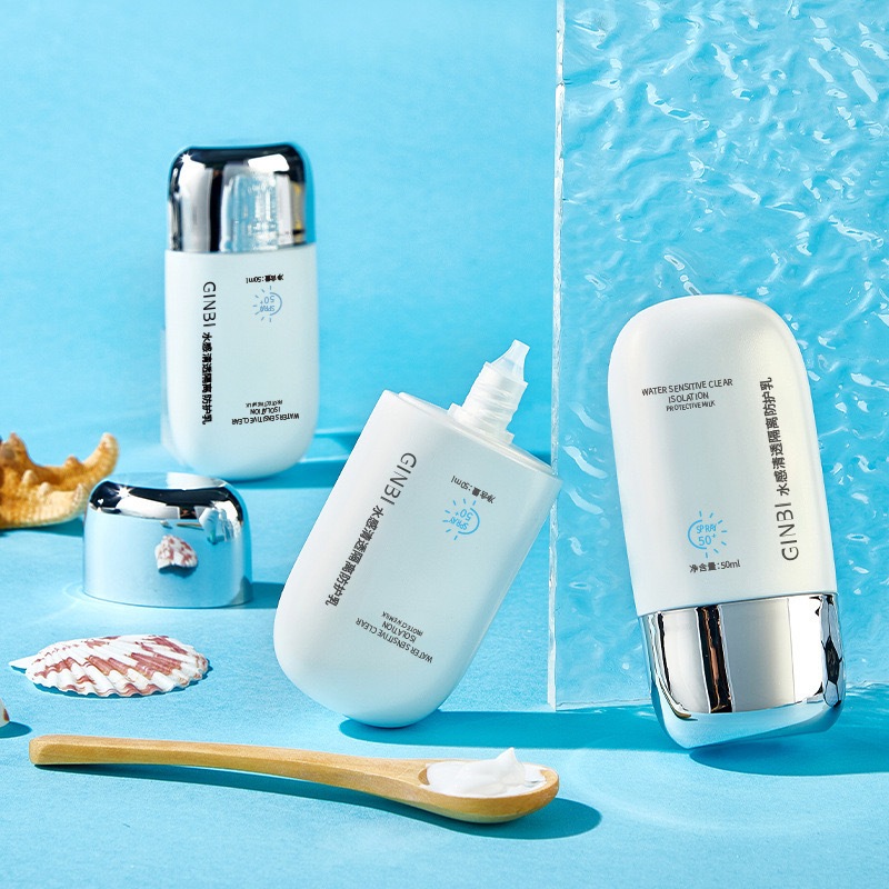 ครีมกันแดดนมวัว ไวท์เทนนิ่ง ควบคุมความมัน ให้ความชุ่มชื้น SPF 50+ ขนาดL444