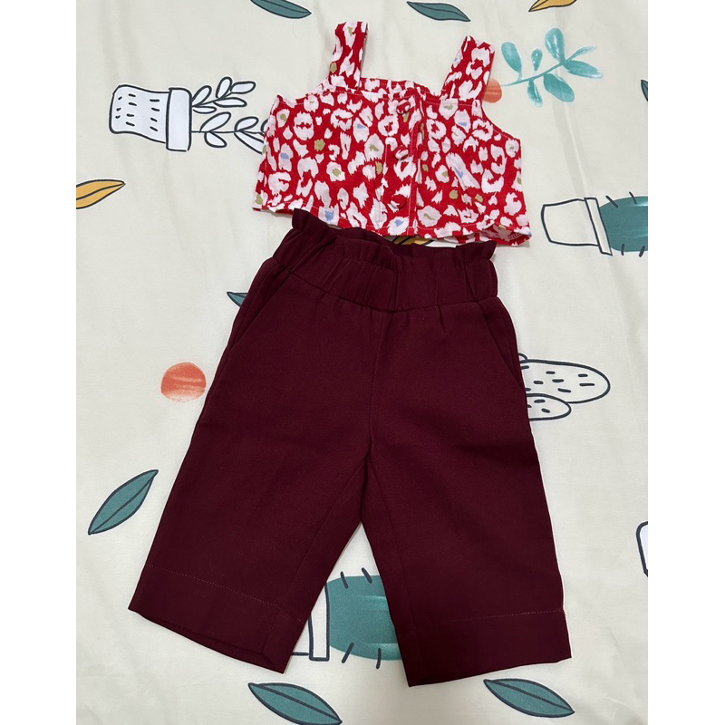 ชุดเด็ก แบรนด์ kidswear thailand สีแดงฉ่ำๆสำหรับเด็ก 1 ขวบ❤️💃 มือสอง(ใส่ครั้งเดียว)