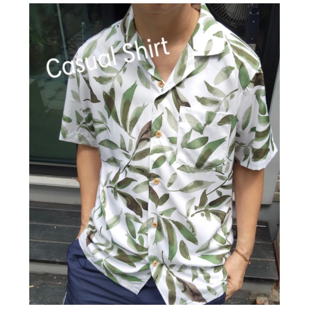 เสื้อเชิ้ตฮาวาย (Hawaii) ลายขนนก สีขาวเขียว มีไซส์ M-2XL
