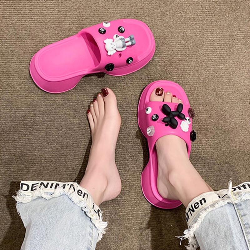 Yeeica  ฮิตฮอต  รองเท้าแตะแฟชั่นแบบสวมเสริมส้น สูงถึง 2 นิ้ว น้ำหนักเบา ใส่สบาย คุณสาวๆด้วยรุ่นนี้ที่เสริมส้นให้ รูปทรงส
