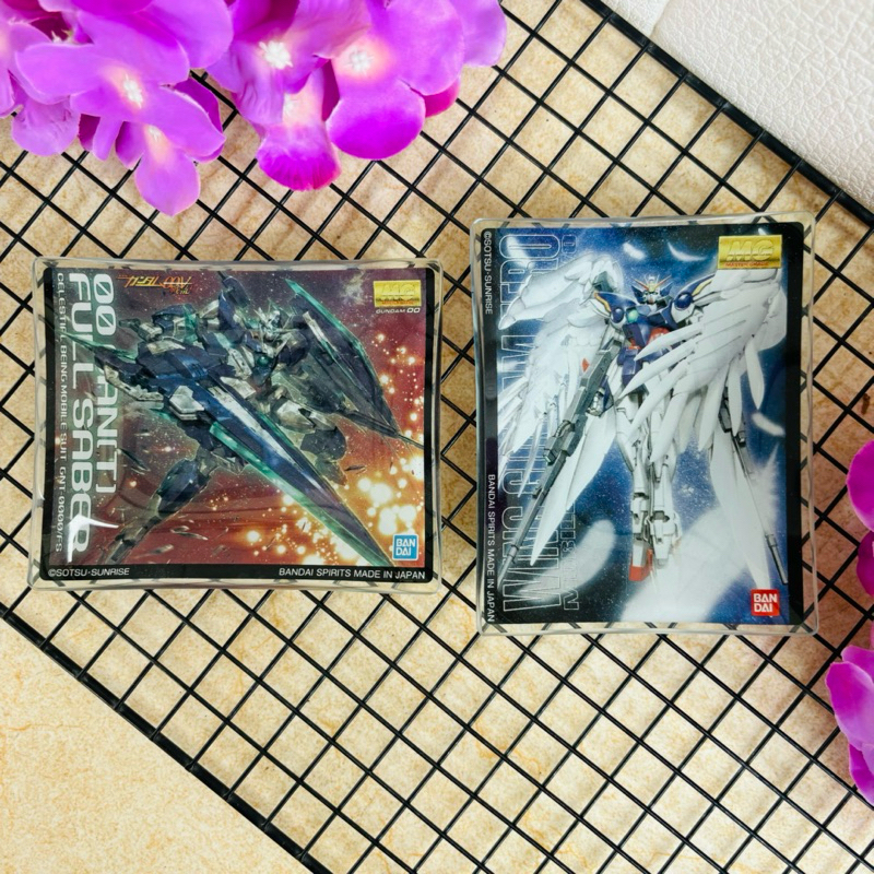 จานแก้ว BANDAI ลาย GUNDAM  และ DRAGONBALLจากญี่ปุ่น