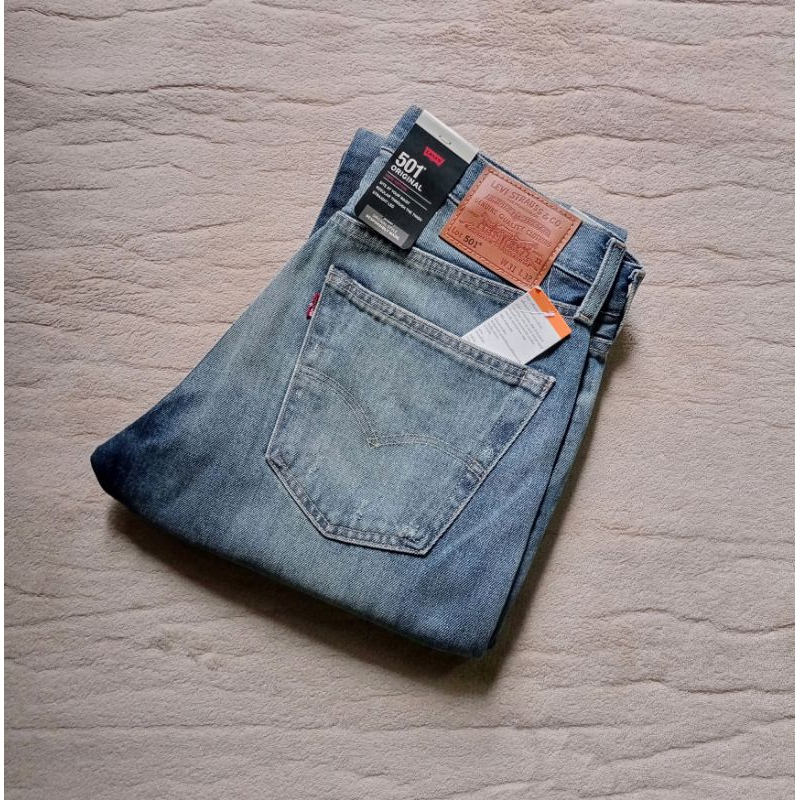 ยีนส์ Levi's 501 Original Jeans (Big E.) กางเกงยีนส์ผู้ชาย made in Egypt แท้ ผ้าไม่ยืด ราคา3,490฿