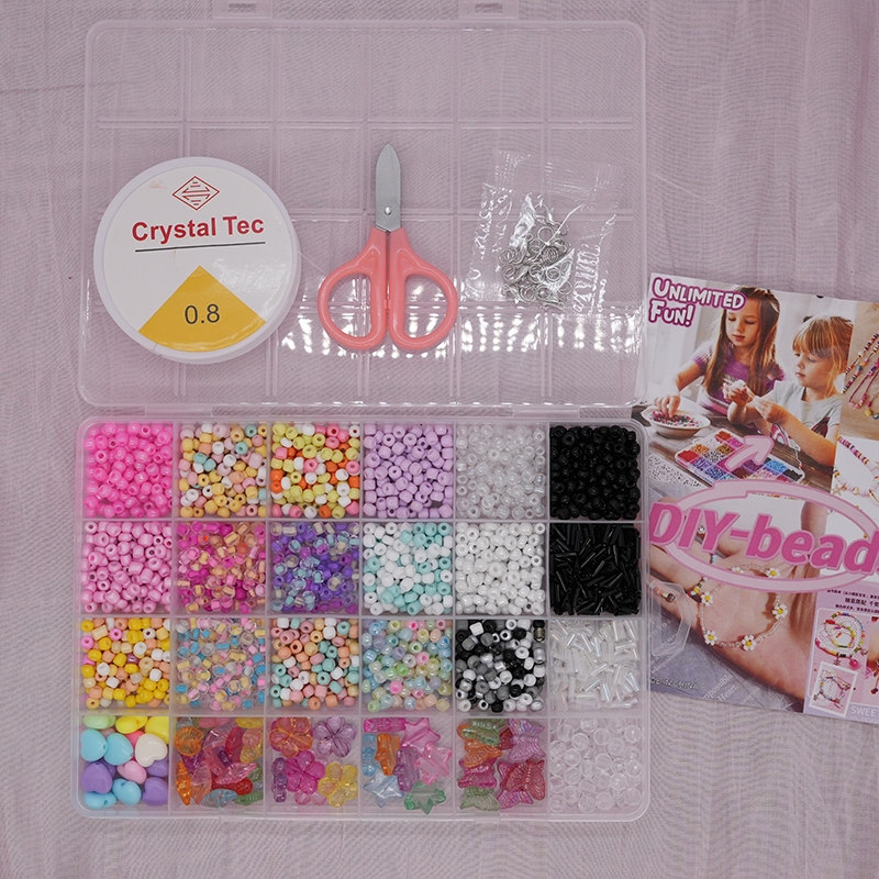 ลูกปัดเม็ดทรายพร้อมกล่อง DIY 24 ช่อง คละสีกล่อง พร้อมอุปกรณ์สำหรับทำสร้อย