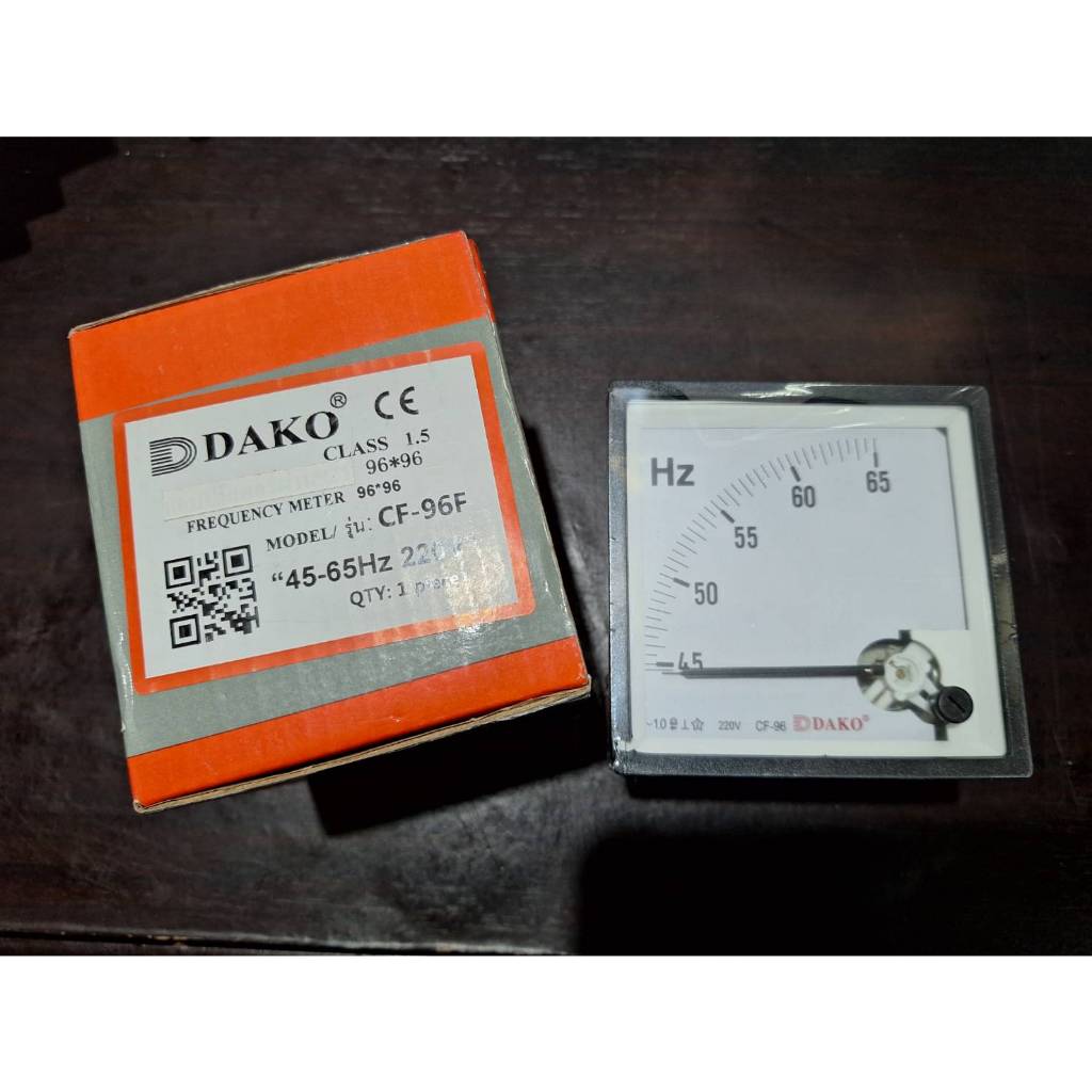 DAKO FREQUENCY METER ไซเกิ้ลมิเตอร์แบบเข็ม 96*96 Class 1.5 รุ่น CF-96F 45 -65 Hz. 220V