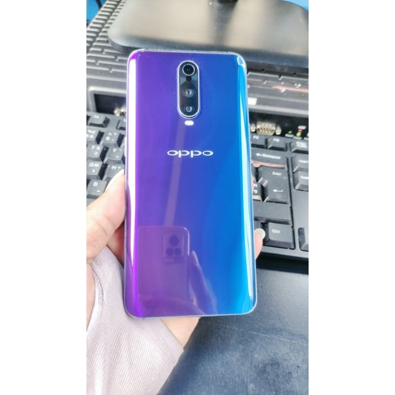 oppo r17 pro  แรม 8 รอม 128  โทรศัพท์มือสองสภาพสวยพร้อมใช้งาน