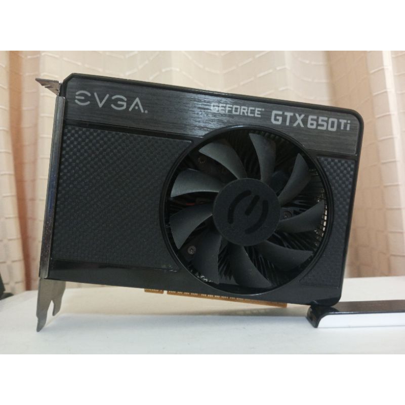 EVGA GTX 650Ti 2G GDDR5 ต่อไฟเพิ่ม 6P มี Port DVI x 2 MiniHDMI x 1
