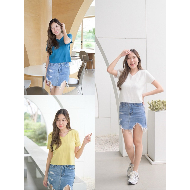 ARITA M406 เสื้อยืดคอวีผ้าไหมพรม ดีเทลลายร่อง ผ้านุ่ม
