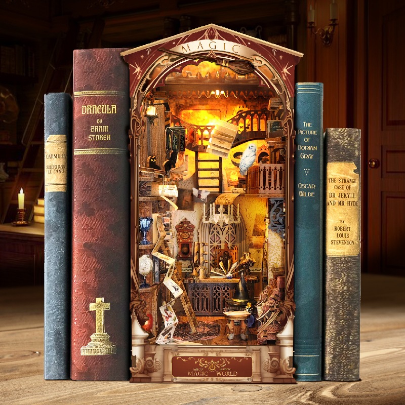 Book Nook DIY แฮร์รี่พอตเตอร์ มีฝาปิดกันฝุ่น รุ่น SQ-14 Magic World โลกเวทมนต์ Wizarding HarryPotter