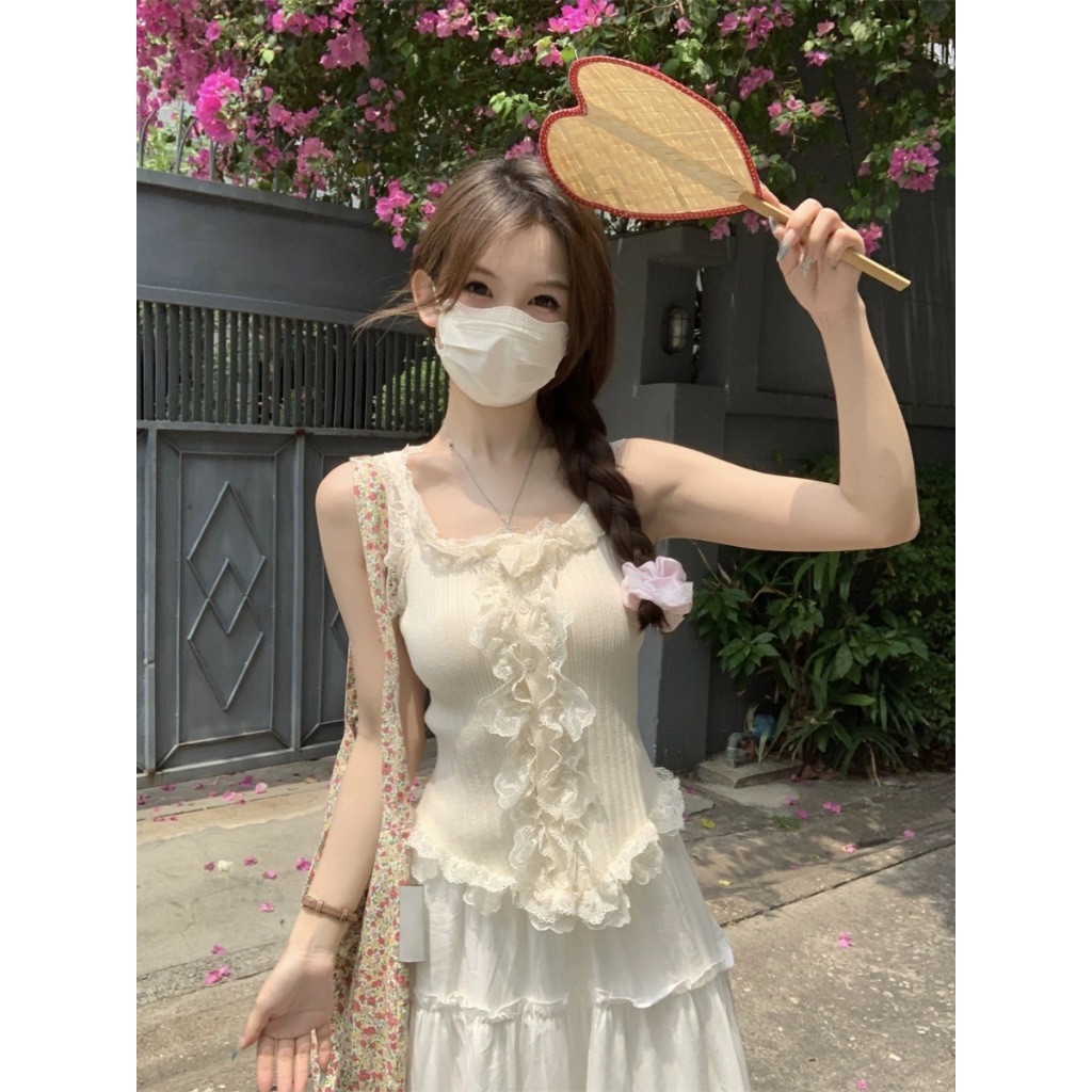 ส่งทันที Cici(NO. C3897)เสื้อไหมพรหมแขนกุดแต่งระบายลูกไม้ทั้งตัว ทรงสวย รูปที่ 4