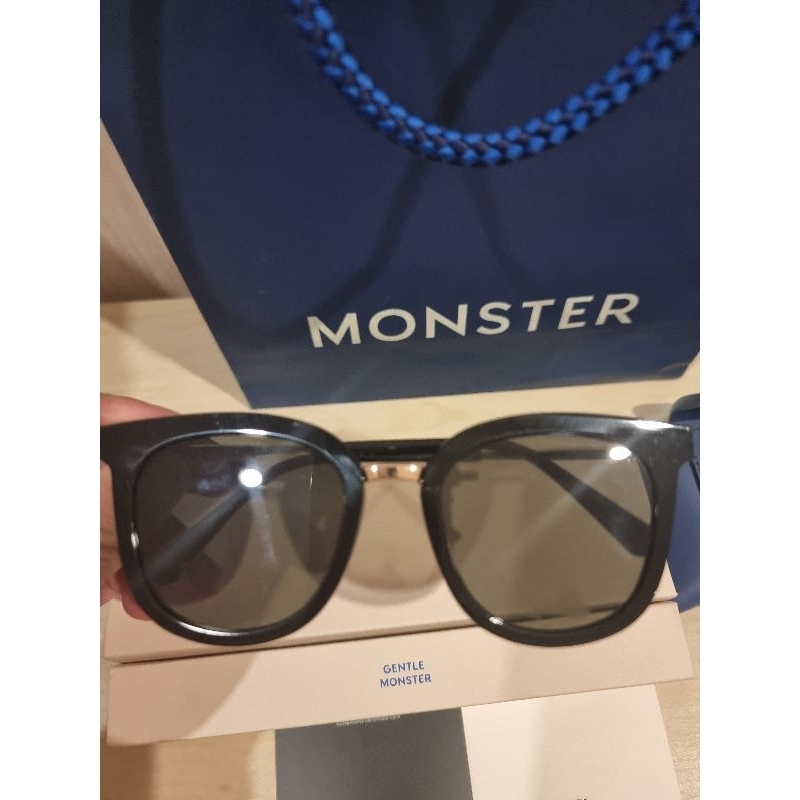 Used !! Gentel Monster แว่นกันแดด