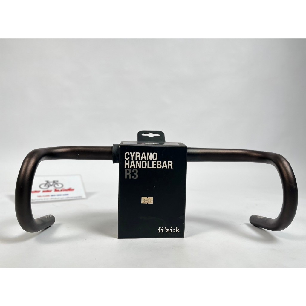 แฮนด์จักรยานเสือหมอบ fi’zi:k CYRANO R3 Made for Snake กว้าง 440 MM.