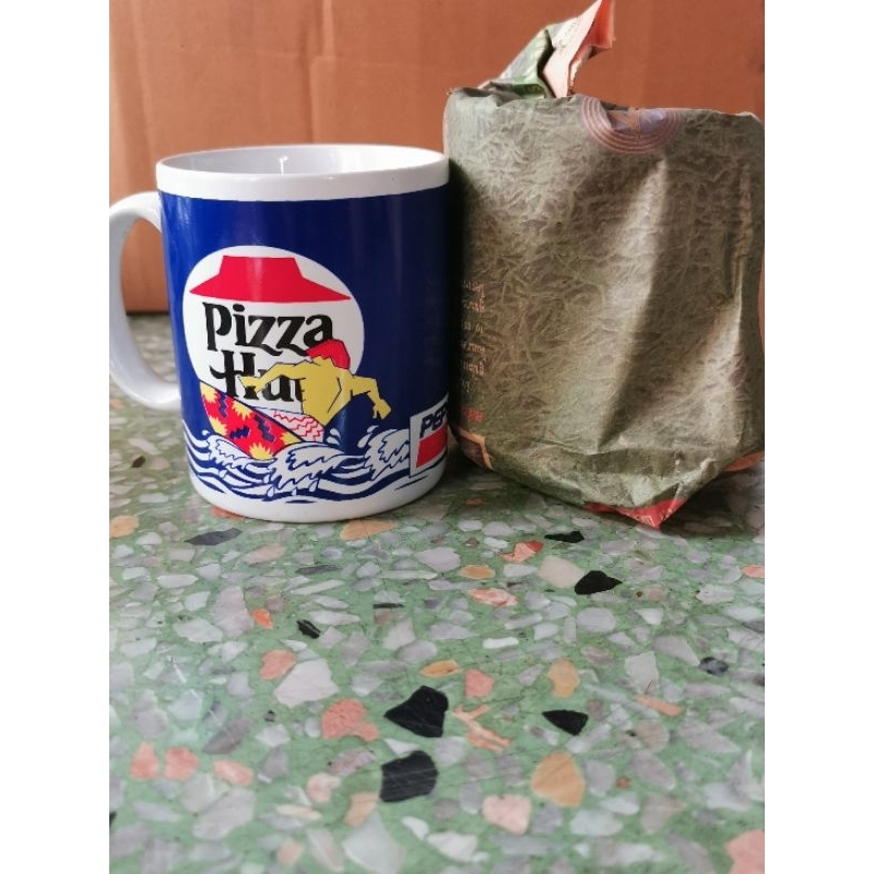 ของพรีเมี่ยม สะสม แก้ว pizza hut/pepsi สภาพดีไม่เคยใช้