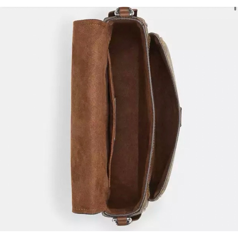 Coach Pace Messenger Bag In Signature Canvas CR131