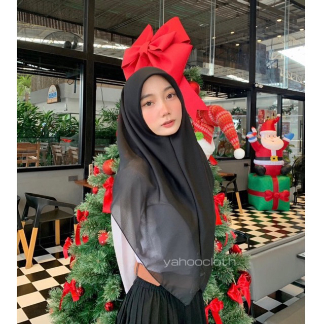 ผ้าคลุมหัวนักศึกษาสีดำ