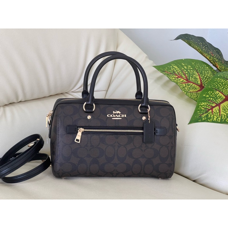 New 9 1/2" (L) x 6 1/4" (H) x 5 1/2" (W)