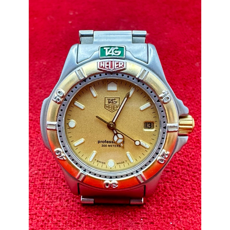 TAG HEUER professional  200 m Quartz 200M ซีรี่ย์ 4000 บอยไซร์ ตัวเรือน2 กษัตริย์ นาฬิกาผู้ชาย มือสอ