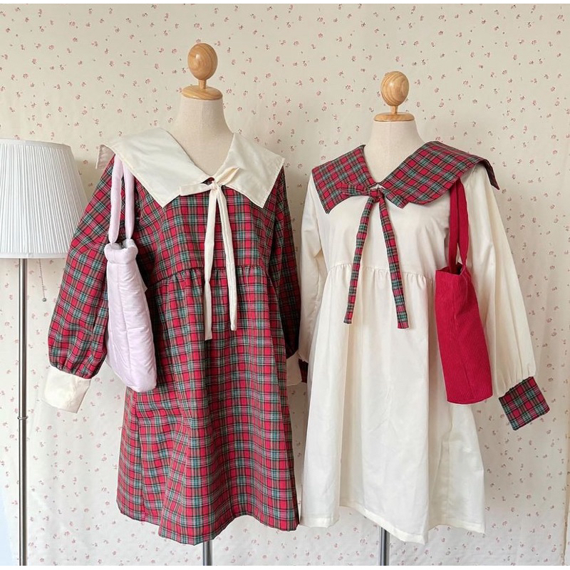 เดรสคอปกกะลาสีตัวสก็อตปกครีม(มือสอง) แบรนด์carryme.official เสื้อคริสต์มาส🎄