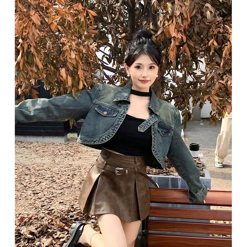 พร้อมส่ง เสื้อยีนส์ผู้หญิง ครอปแจ็คเก็ต ทรงสวย สไตล์เกาหลี