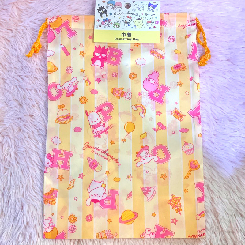[อัปเดตลายใหม่💖] กระเป๋าผ้าหูรูดลาย Sanrio Characters 21x31ซม (จุของได้เยอะ) สินค้าลิขสิทธิ์เเท้ หิ้วจากญี่ปุ่น 🇯🇵