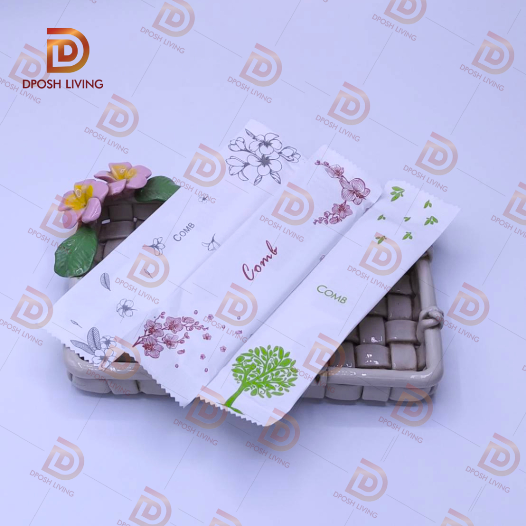 หวีโรงแรม หวีพลาสติก หวีพก comb ซองกระดาษพิมพ์ลาย toothbrush Set บรรจุซองกระดาษย่อยสลายรักษ์โลก ของใช้ในโรงแรม ห้องพัก