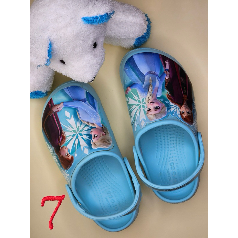 รองเท้าแตะ Crocs สีฟ้า มือสอง ของแท้ ลาย Elsa, Fronzen เบอร์ 1