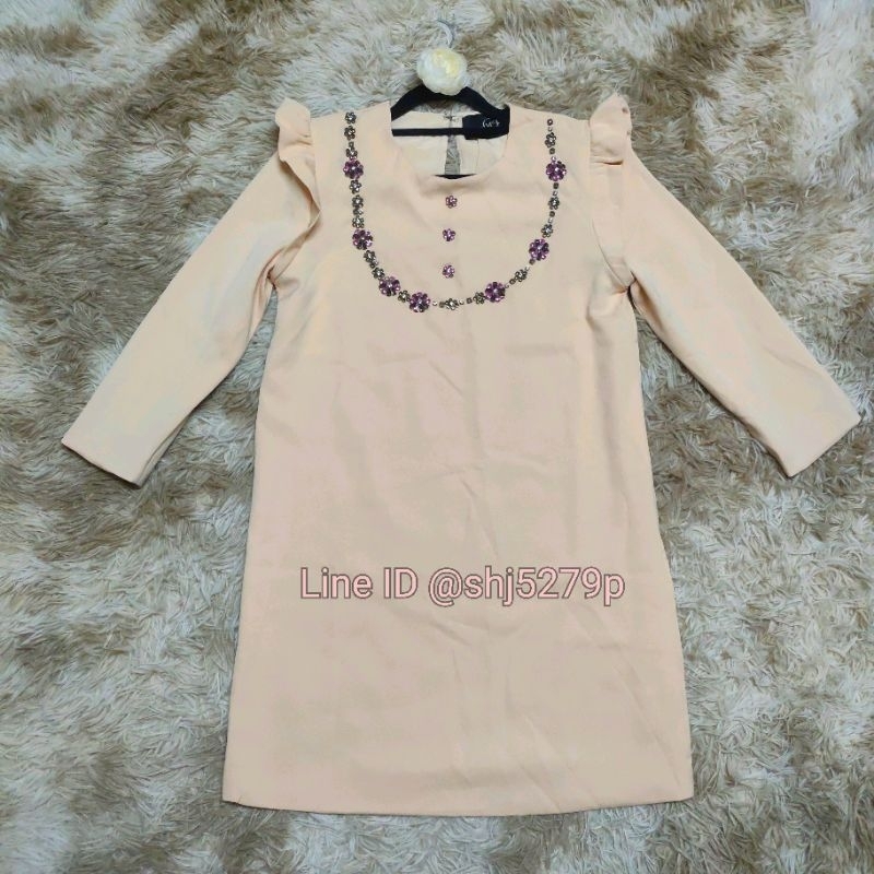 Dress Alexander McQueen ประดับเพชร