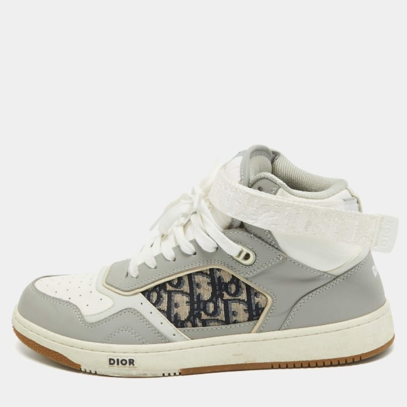 รองเท้าผ้าใบ Dior B27 High-Top Sneaker