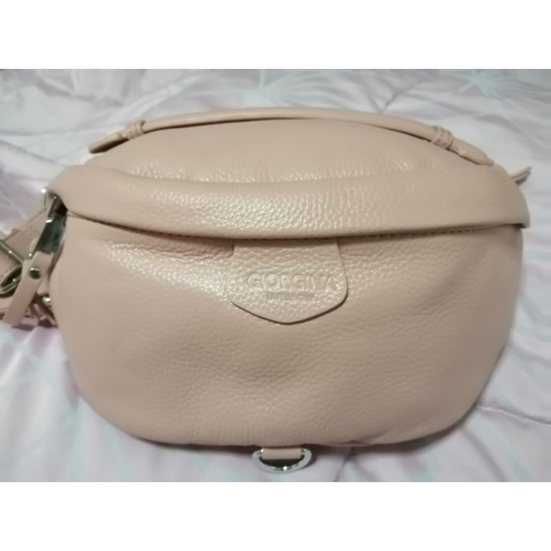 คาดอกสีชมพู Giorgina