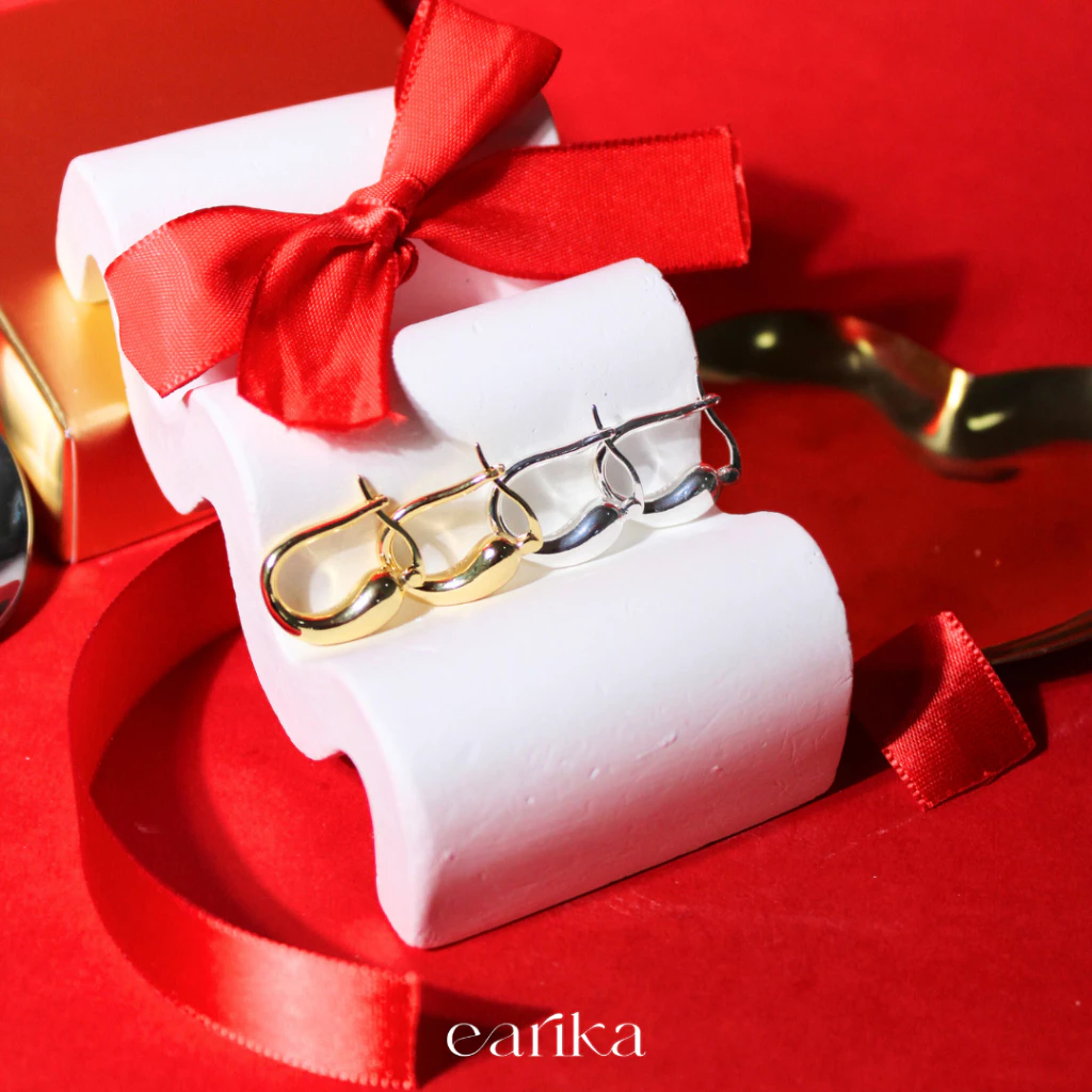 earika.earrings - tobacco hoop ต่างหูห่วงคล้ายหยดน้ำ ก้านเงินแท้ชุบทองคำขาว เหมาะสำหรับคนแพ้ง่าย