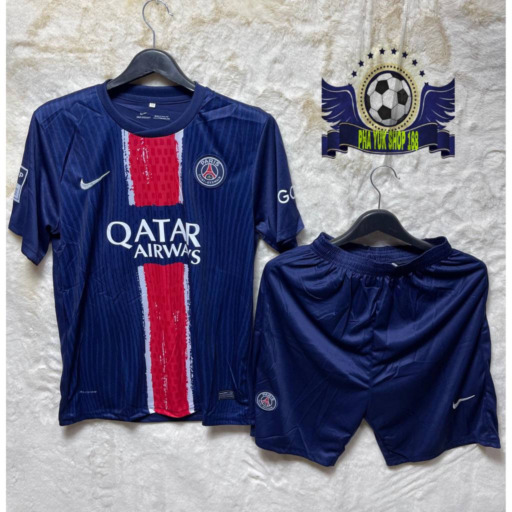ชุดฟุตบบอล ปารีส รุ่นใหม่ลา่าสุด 2024/25 ซื้อครั้งเดียวได้ทั้งชุด (เสื้อ+กางเกง)