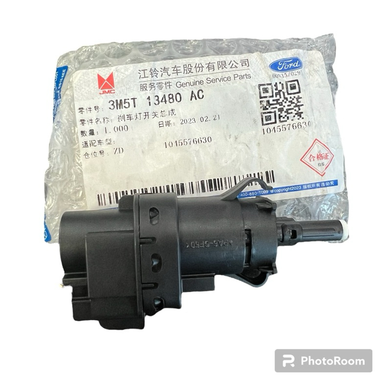 สวิทช์ไฟเบรค Ford Fiesta ใหม่ แท้💯 รับประกัน3เดือน (3M5T13480AC)