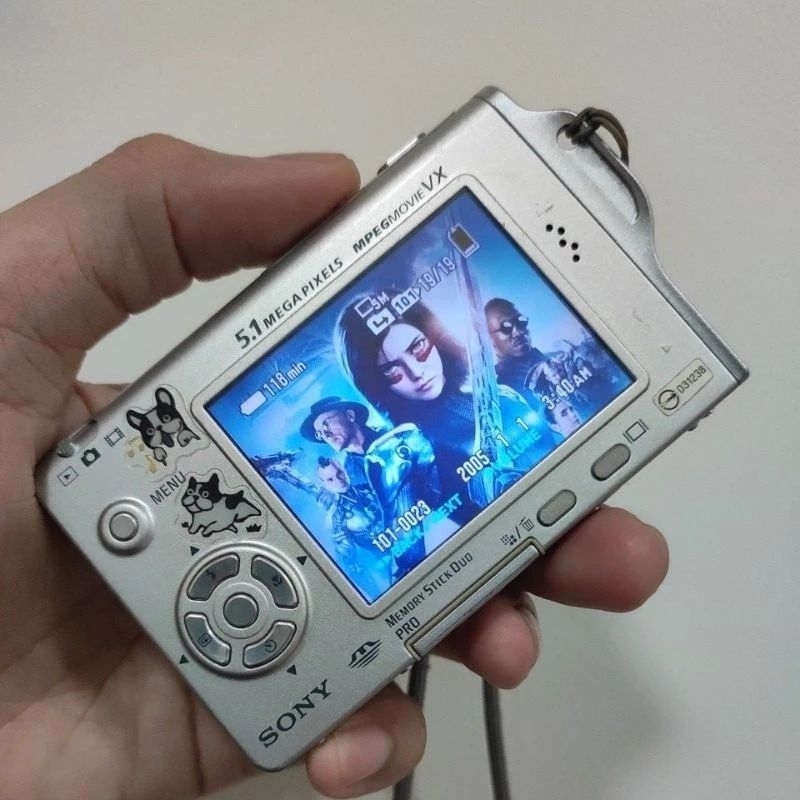 กล้องถ่ายรูปดิจิตอล Sony Cyber-Shot DSC T7