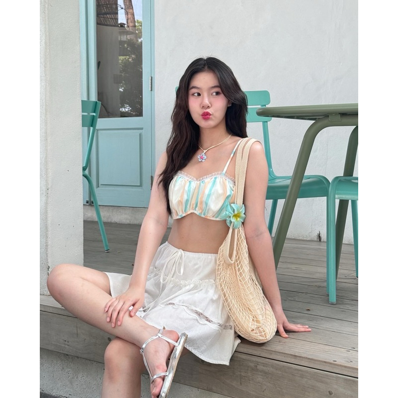 AceyAceyบราสายเดี่ยวขอบลูกไม้สุดหวาน